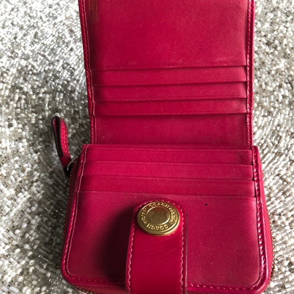 COACH wallet/purse - Picture 8 of 8
